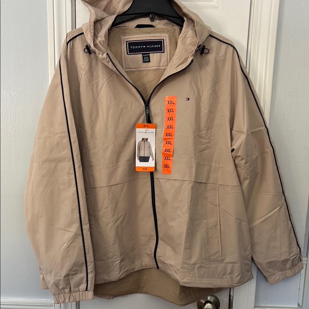 Tommy Hilfiger Women’s Windbreaker Jacket, Lightweight Hooded Size XXL NWT CHINO